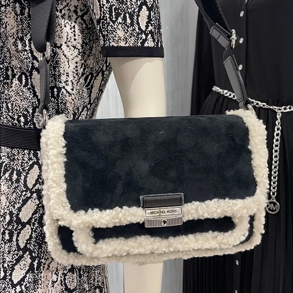 MICHAEL KORS Bradshaw Medium Suede and Faux Shearling Messenger BagBlack NWT